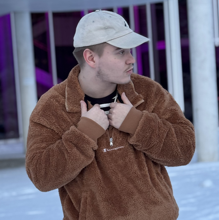 Mobiilisovelluksen esikatselu